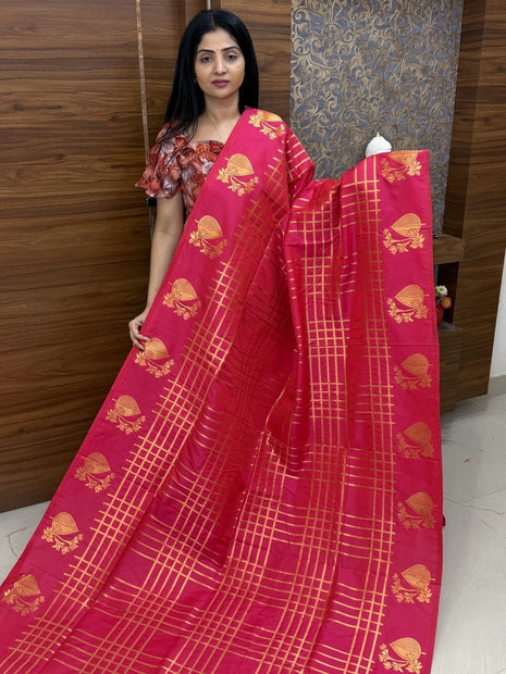 Border Less Kanchi Silk