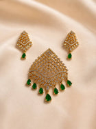 Stone Dollar With Earring