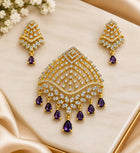 Stone Dollar With Earring