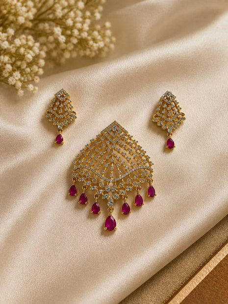 Stone Dollar With Earring