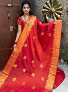 Premium Kanchi Gold Zari Pallaku Design