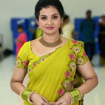 Designer Saree With Cut Work