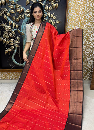 Vaira Oosi With Coffee Brown