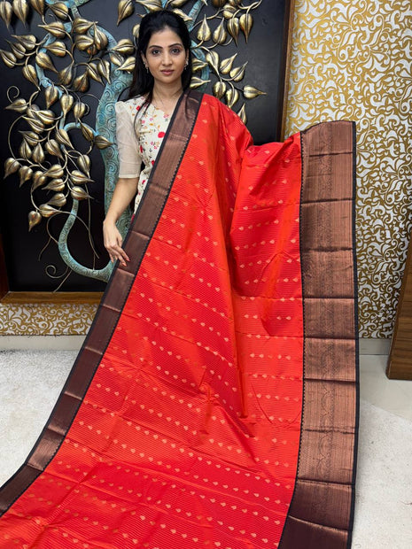 Vaira Oosi With Coffee Brown