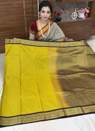 Vintage Vaira Oosi Gold Zari Coffee Brown Border
