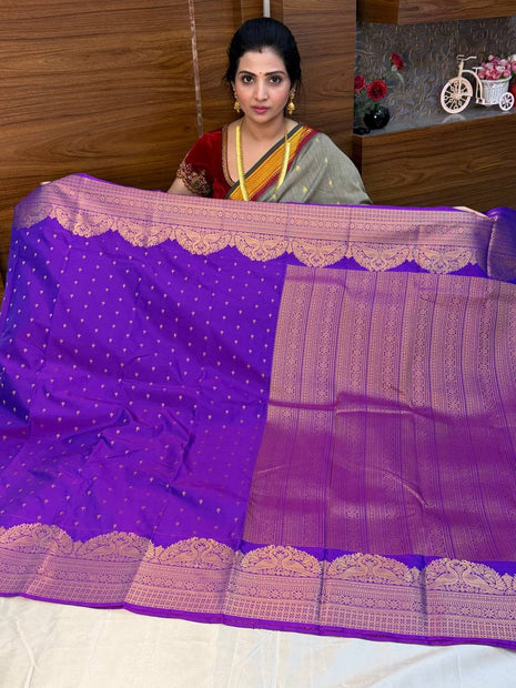 Premium Kanchi Gold Zari