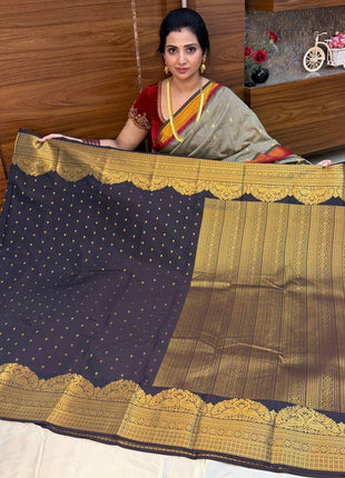 Premium Kanchi Gold Zari