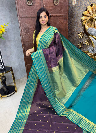Vaira Oosi Golden Zari