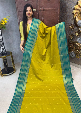 Vaira Oosi Golden Zari