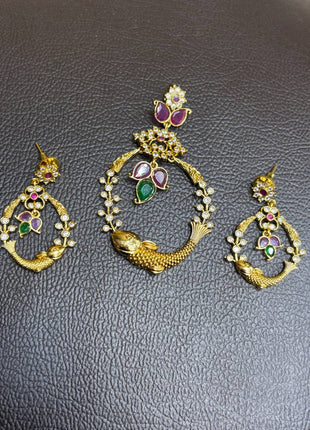 Dollar With Earring
