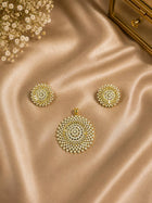 Stone Dollar With Earring