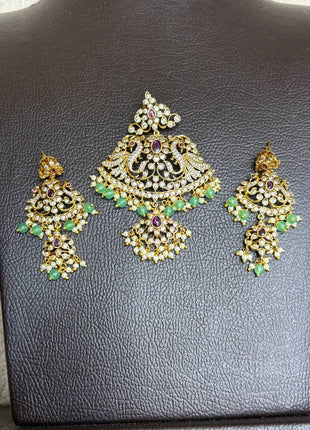 Dollar With Earring
