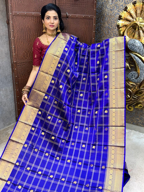 Kanchi Silk Gold Zari