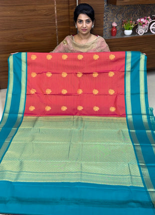 Vaira Oosi Gold Zari