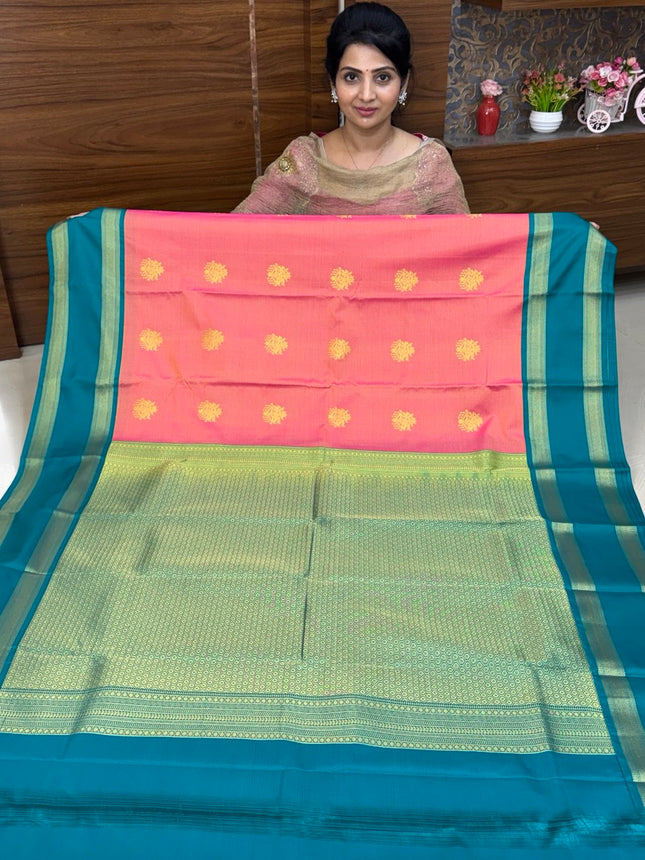 Vaira Oosi Gold Zari