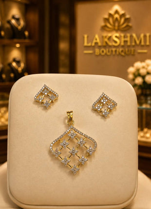 Stone Dollar With Earring
