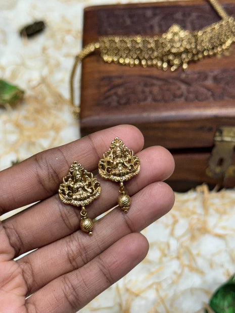 Temple With Choker Necklace Jewellery