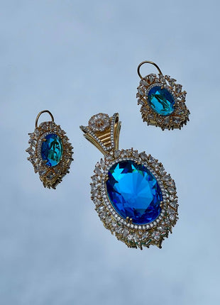 Pendant with Stud