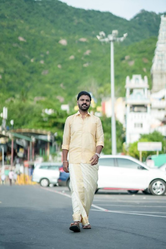 Silk Vesti With Elephant Motifs