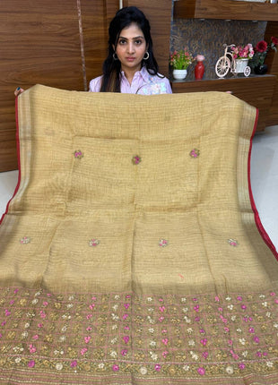 Pure Linen With French Knot