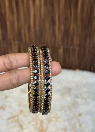 Side Bangle With Stone Work