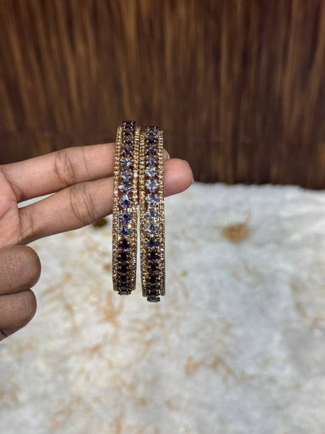 Side Bangle With Stone Work