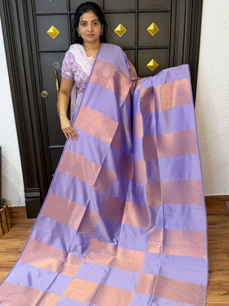 Border Less Soft Silk