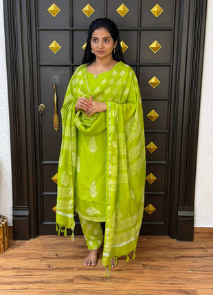 Bagur Cotton Suit (Unstitched)