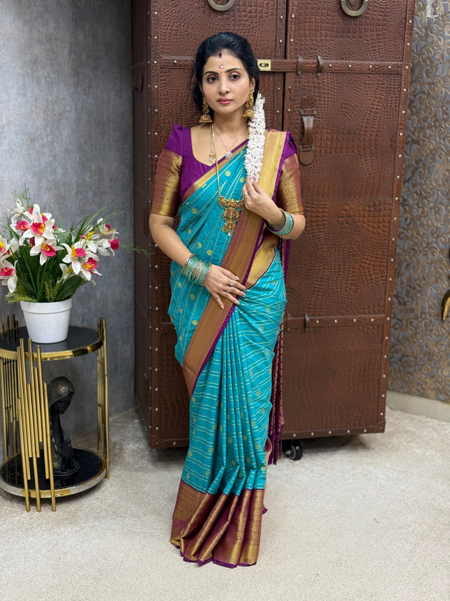 Vaira Oosi Gold Zari