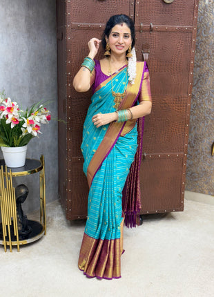 Vaira Oosi Gold Zari