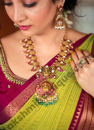 Kempu Jewellery