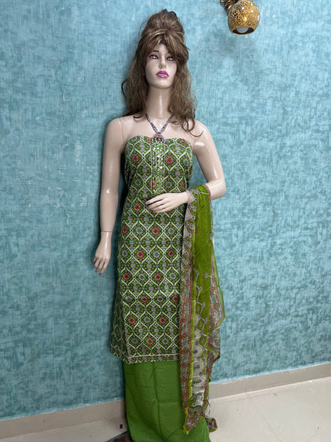 Green_Chilli_Cotton_Printed_Salwar_Material