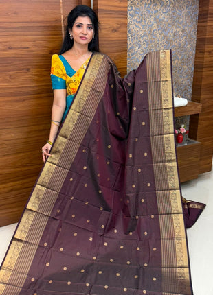 Vaira Oosi Gold Zari