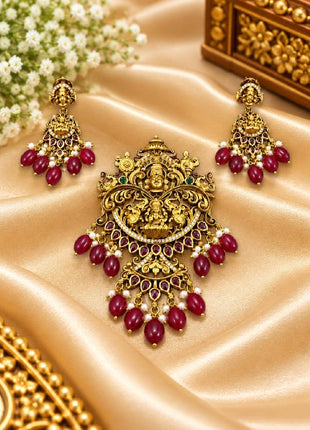 Dollar With Earring