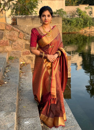 Vaira Oosi Golden Zari