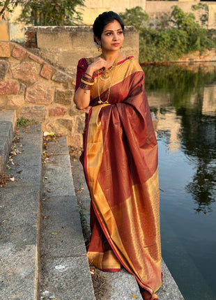 Vaira Oosi Golden Zari