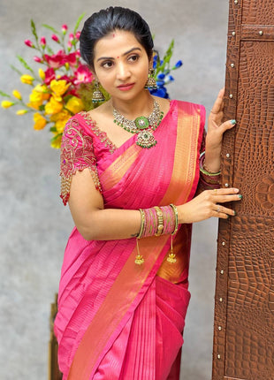 Vaira Oosi Gold Zari