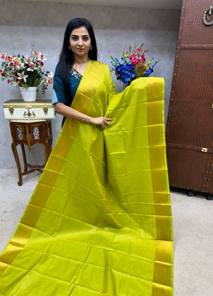Vaira Oosi Golden Zari