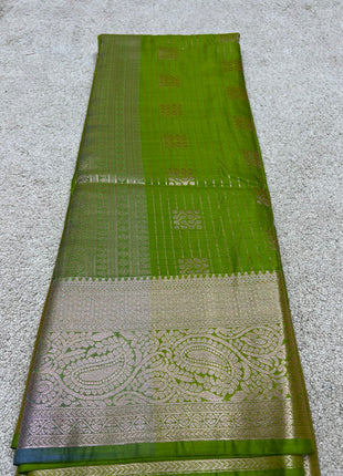 Kanchi silk Rose Gold Zari