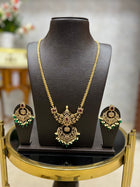 Long dollar chain