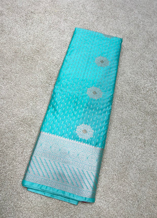 Kanchi Silk Silver Zari