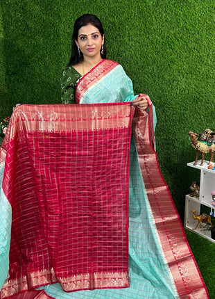 Chiniya Silk with 2 Blouses Contrast Blouse with Banarasi Blouse