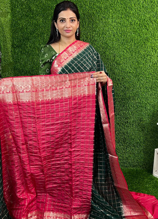 Chiniya Silk with 2 Blouses Contrast Blouse with Banarasi Blouse