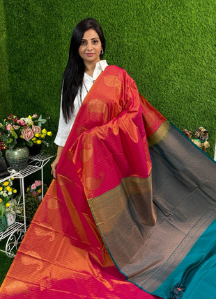 Border Less Vaira Oosi