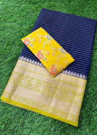 Chiniya Silk with 2 Blouses Contrast Blouse with Banarasi Blouse