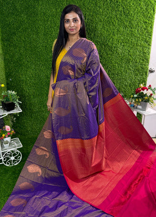Border Less Vaira Oosi
