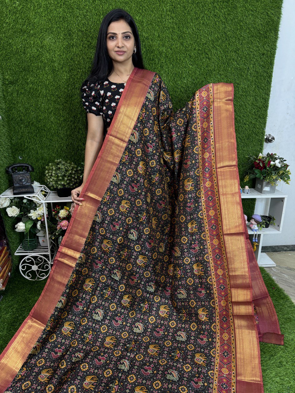 Semi Patola – Lakshmi Boutique