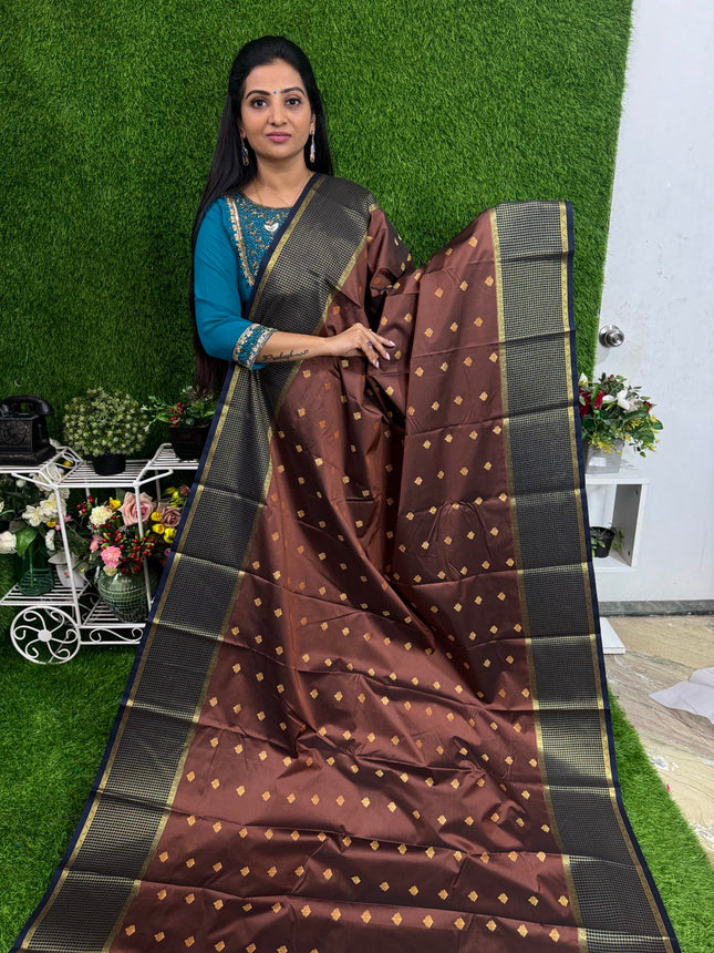 Kanchi Silk Gold Zari