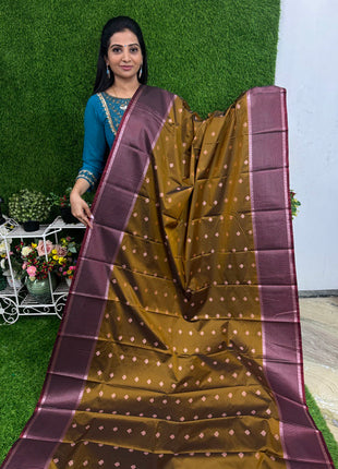 Kanchi Silk Gold Zari