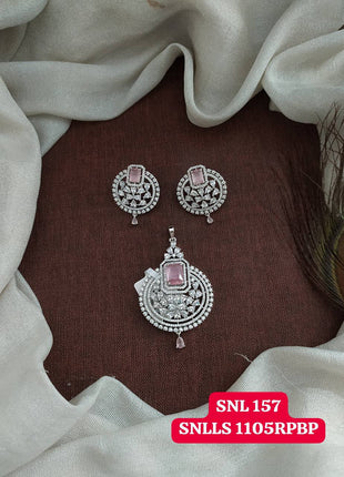 Pendant with Stud
